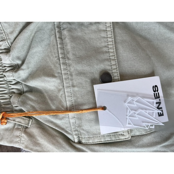 Culture Kings Womens Time To Go Cargo Pant Size 8 - Picture 3 of 5